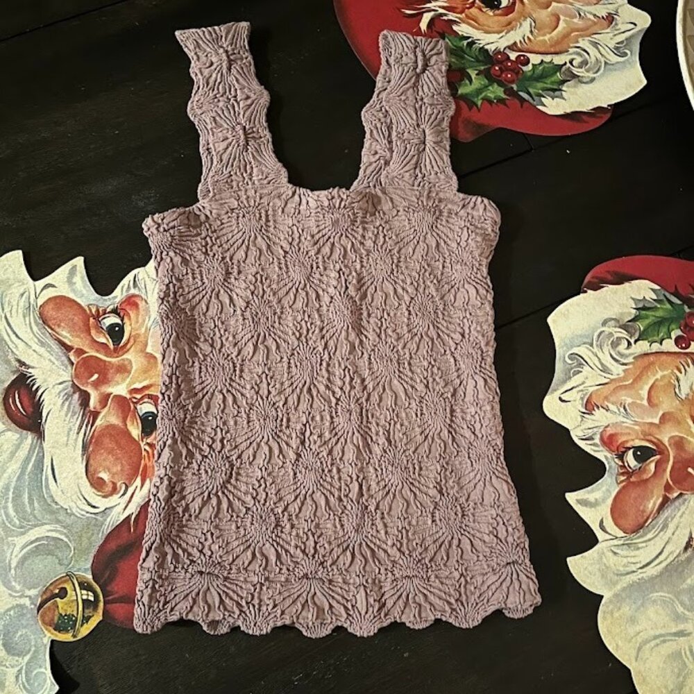 NEW Floral Tank in Mauve - Size: Small